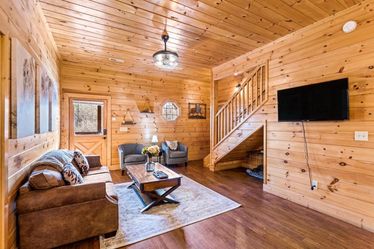 The Sly Fox - Recently Updated/ Ideal Pf Location Pigeon Forge Eksteriør bilde
